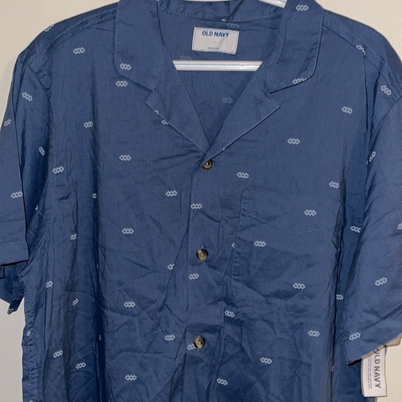 🌹NWT:OLD NAVY BUTTON DOWN SHIRT - Picture 2 of 7